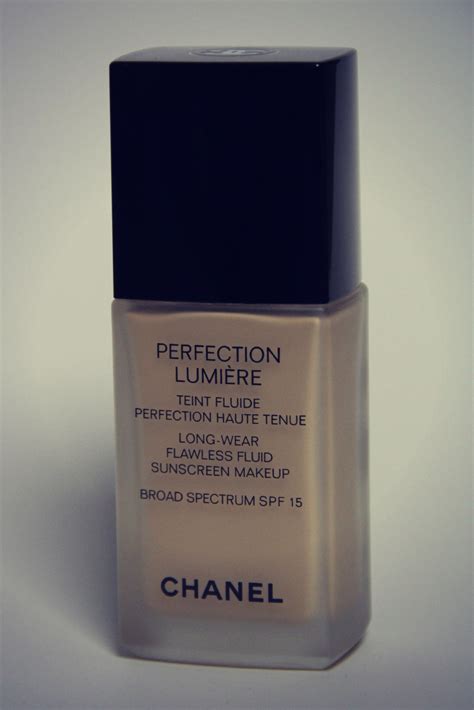 perfection lumiere chanel